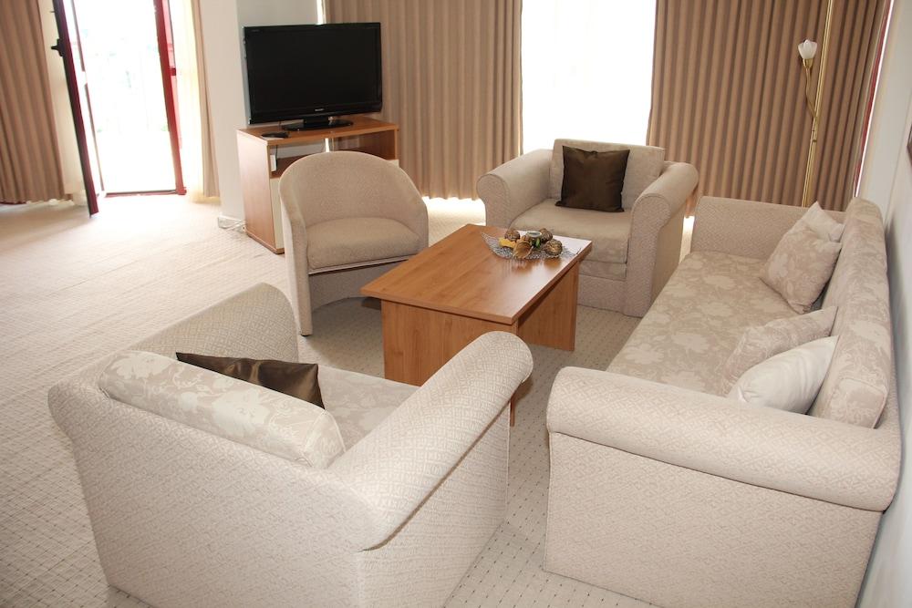 Apollo Spa Resort - Premium All-Inclusive , Pools & Free Beach, Individual Ac In Every Room Golden Sands Exterior foto